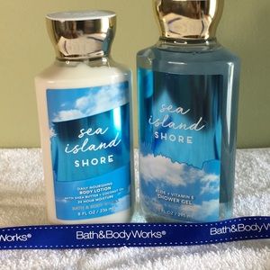 🌟NEW🌟 Bath & Body Works BBW Sea Island Shore 2 piece set- lotion & shower Gel